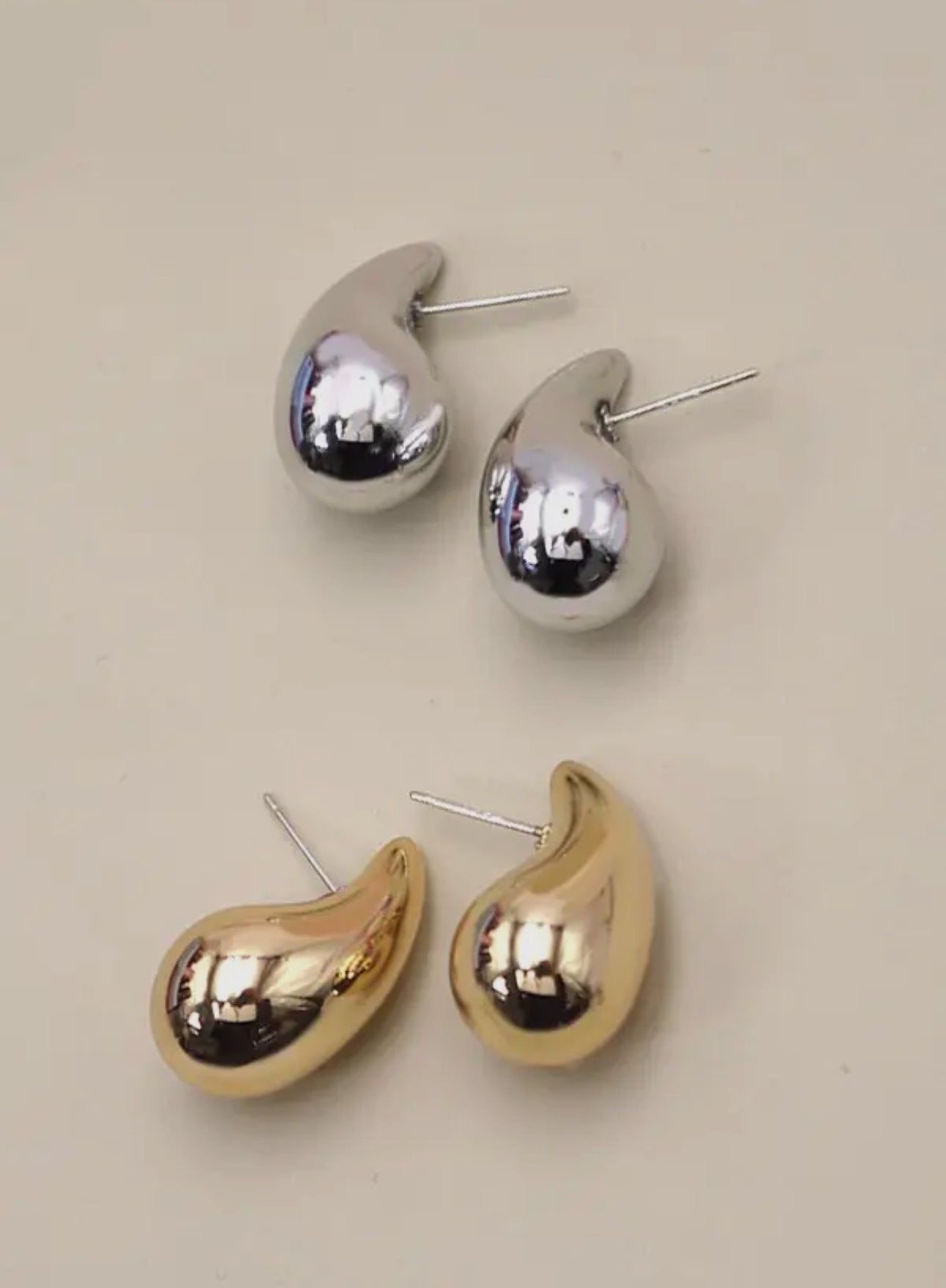 Lightweight Teardrop Earrings