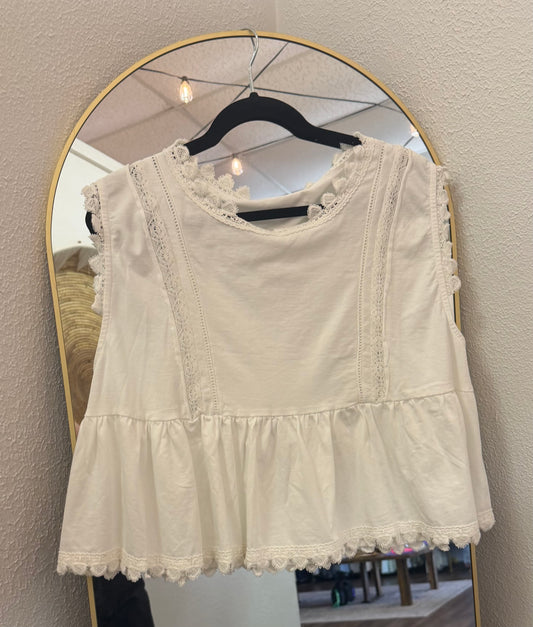 Peplum Lace Accent Sleeveless Top