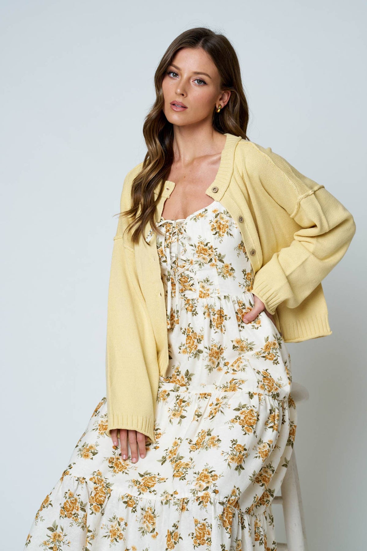 RAW EDGE EXPOSED SEAM BUTTON DOWN KNIT CARDIGAN