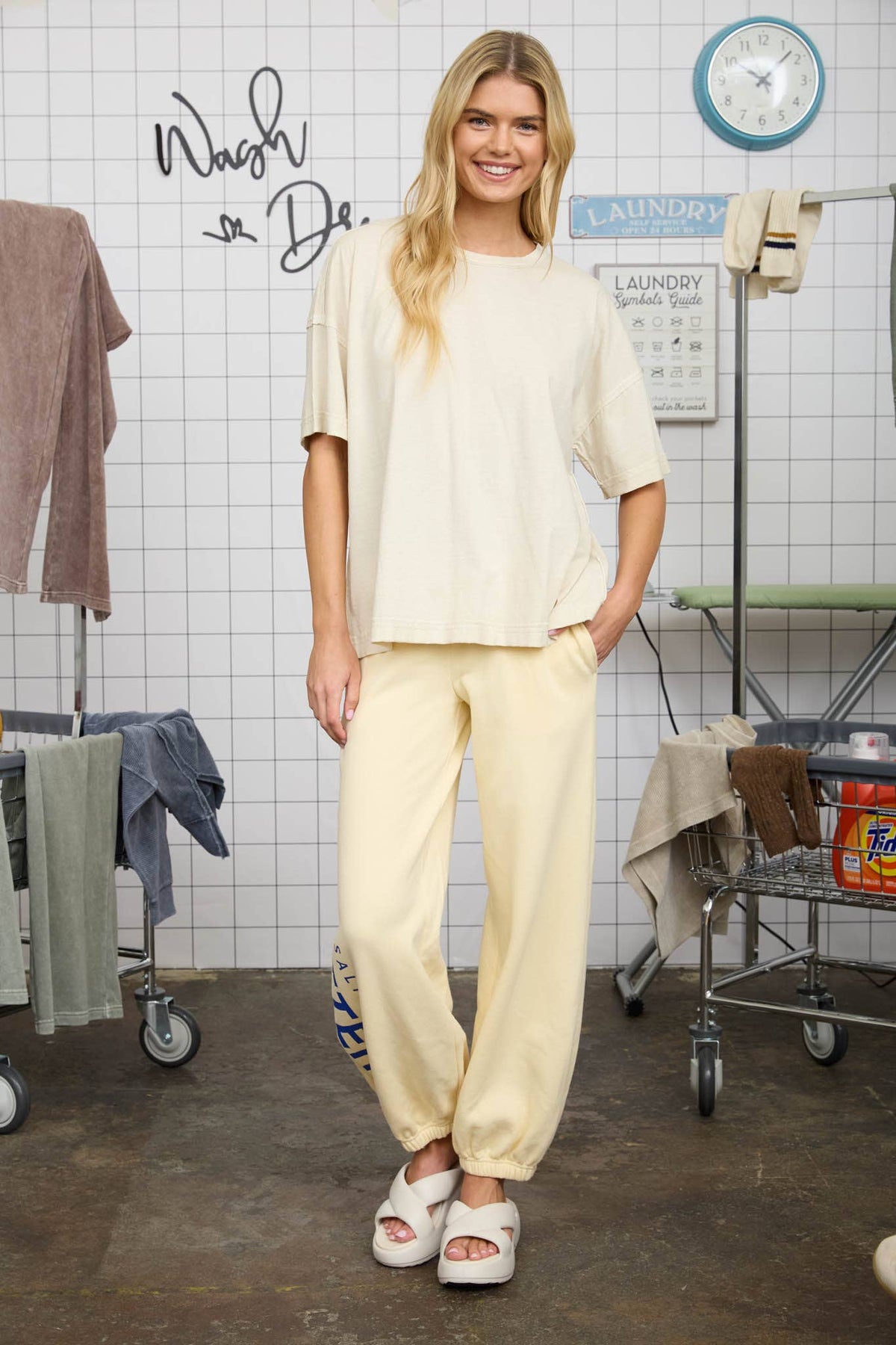 WASHED EXPOSED SEAM RELAXED T-SHIRT