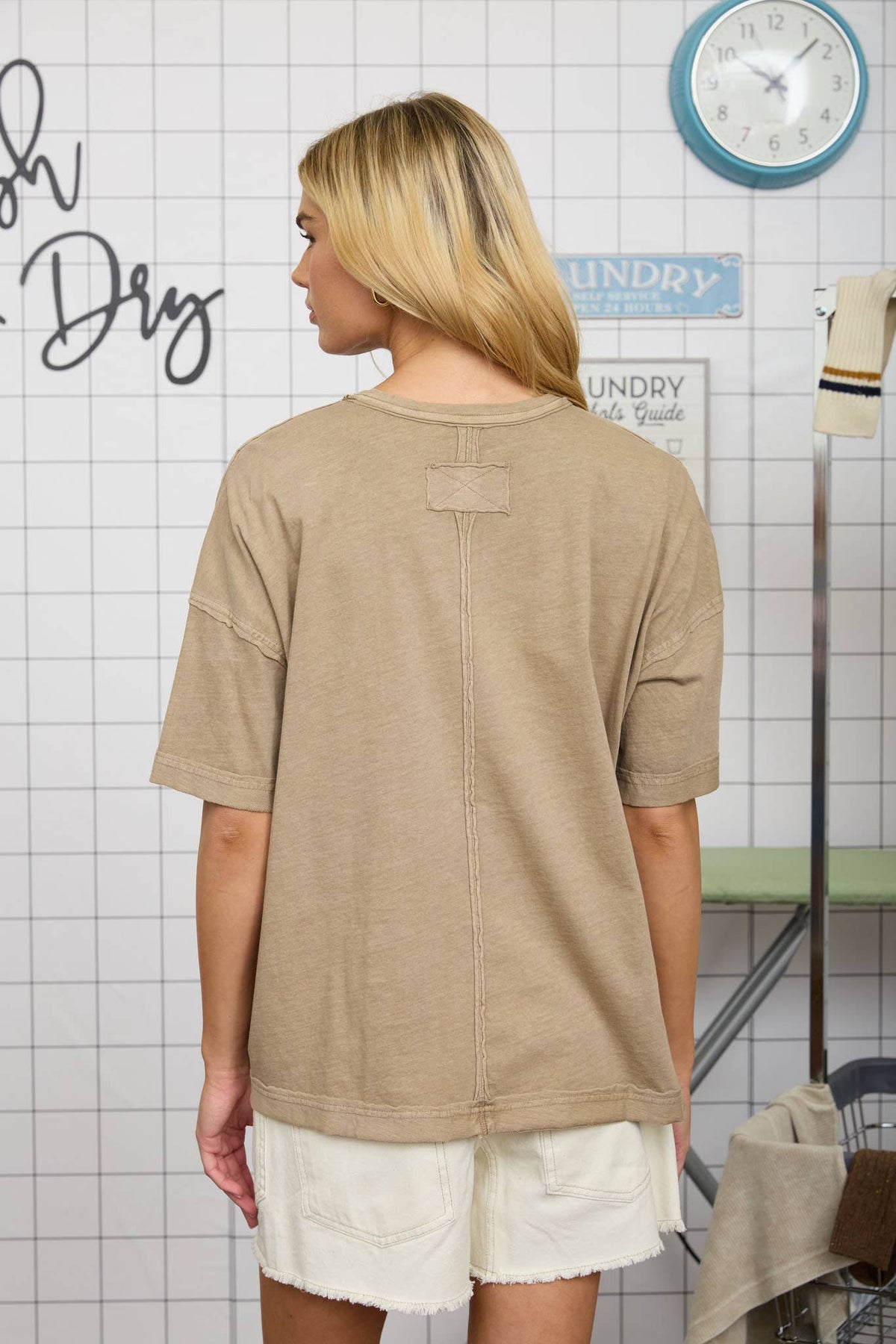WASHED EXPOSED SEAM RELAXED T-SHIRT