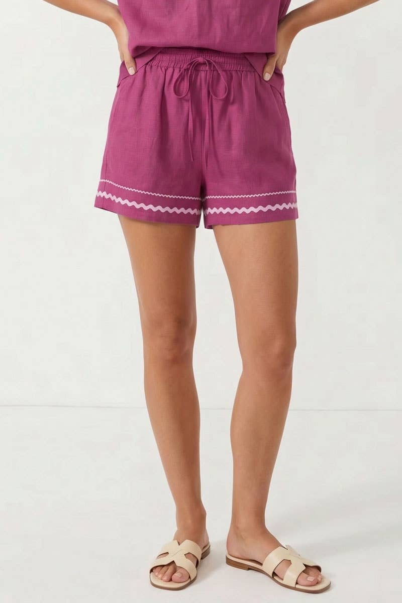 Contrast Trim Linen Shorts