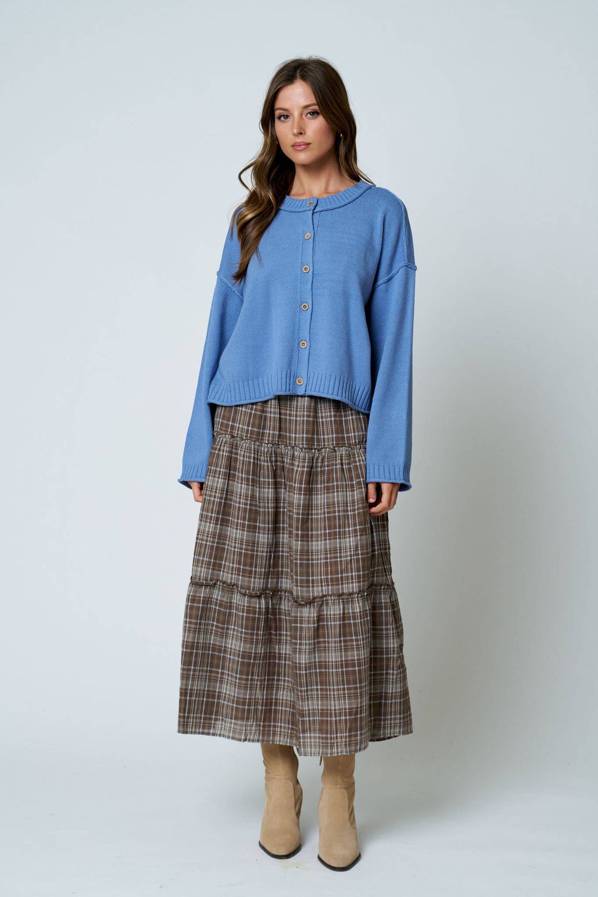 RAW EDGE EXPOSED SEAM BUTTON DOWN KNIT CARDIGAN
