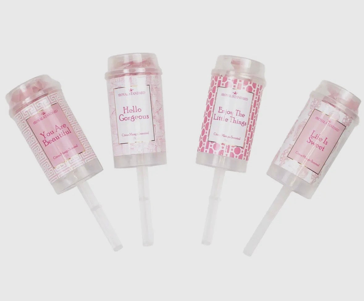 Pretty in Pink Bath Confetti Popper