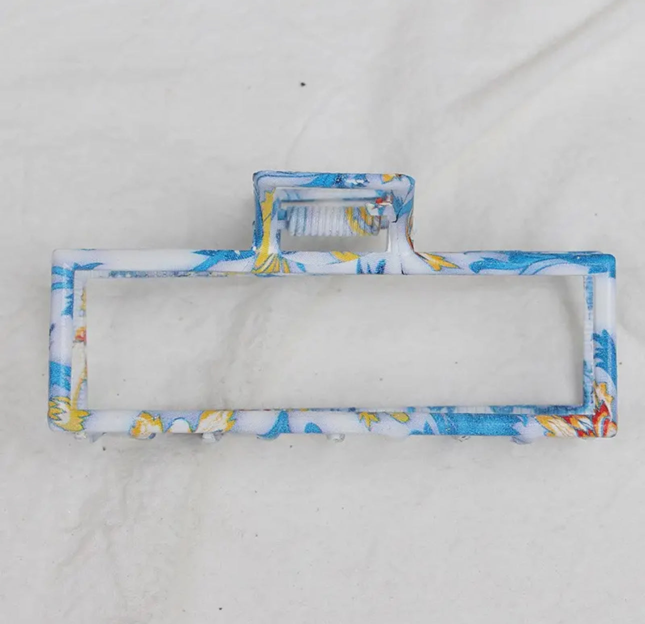 Vintage Toile Pattern Porcelain Claw Clip
