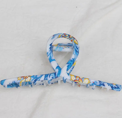 Vintage Toile Pattern Porcelain Claw Clip