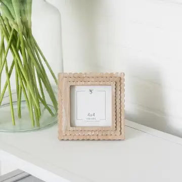 4 x 4 wooden picture frame