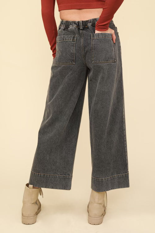 Front Seam Cuffed Denim Jean