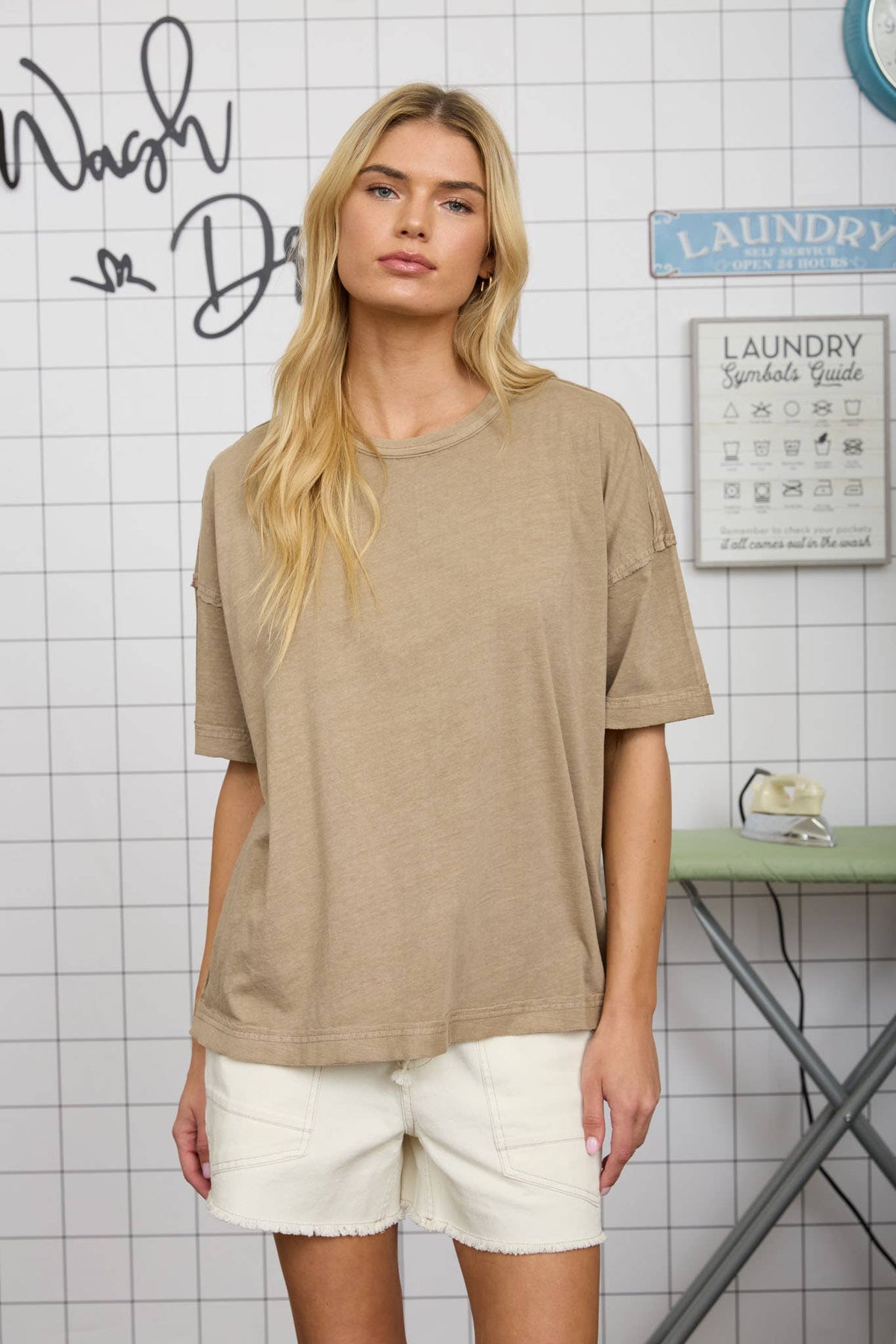 WASHED EXPOSED SEAM RELAXED T-SHIRT