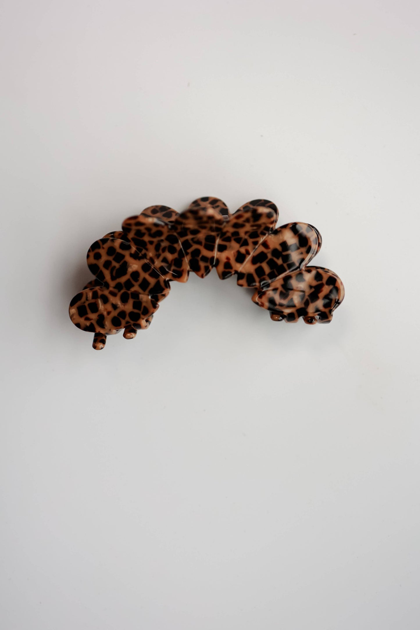 SCALLOPED HAIR CLIP | LEOPARD