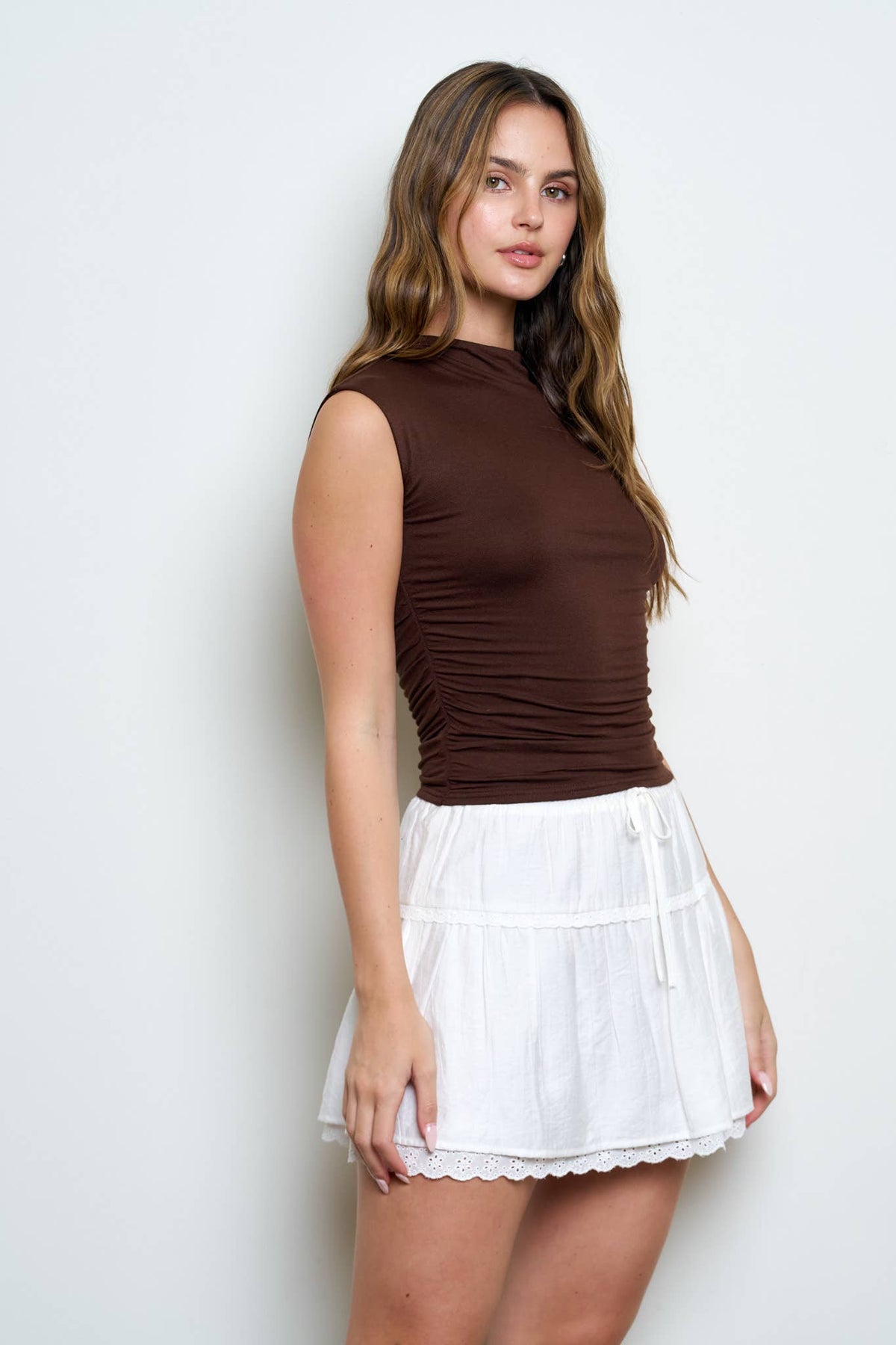 REVERSIBLE FUNNEL NECK SCRUNCH KNIT TOP