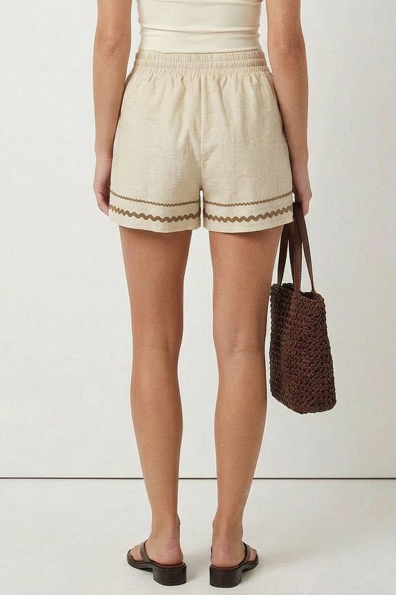 Contrast Trim Linen Shorts