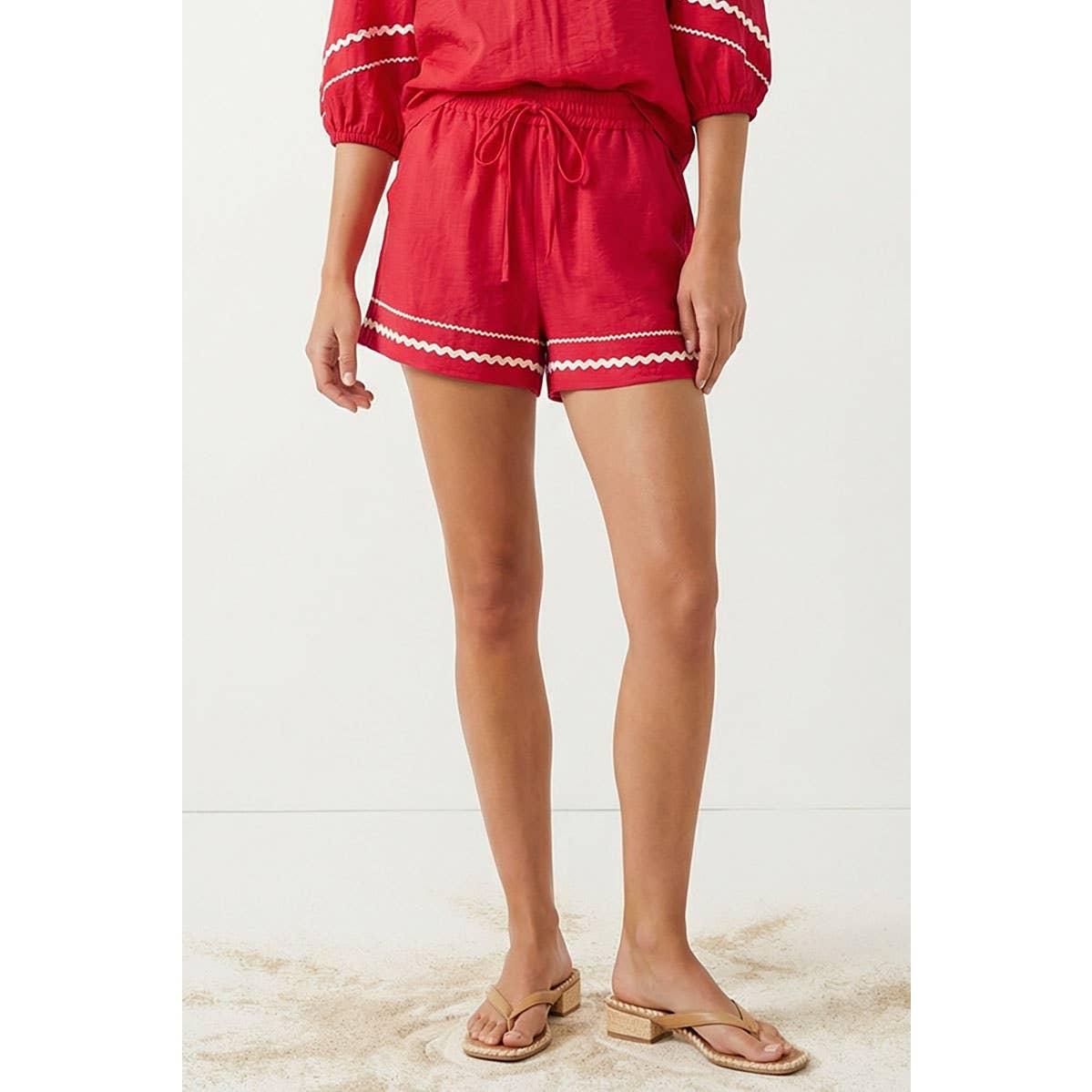Contrast Trim Linen Shorts